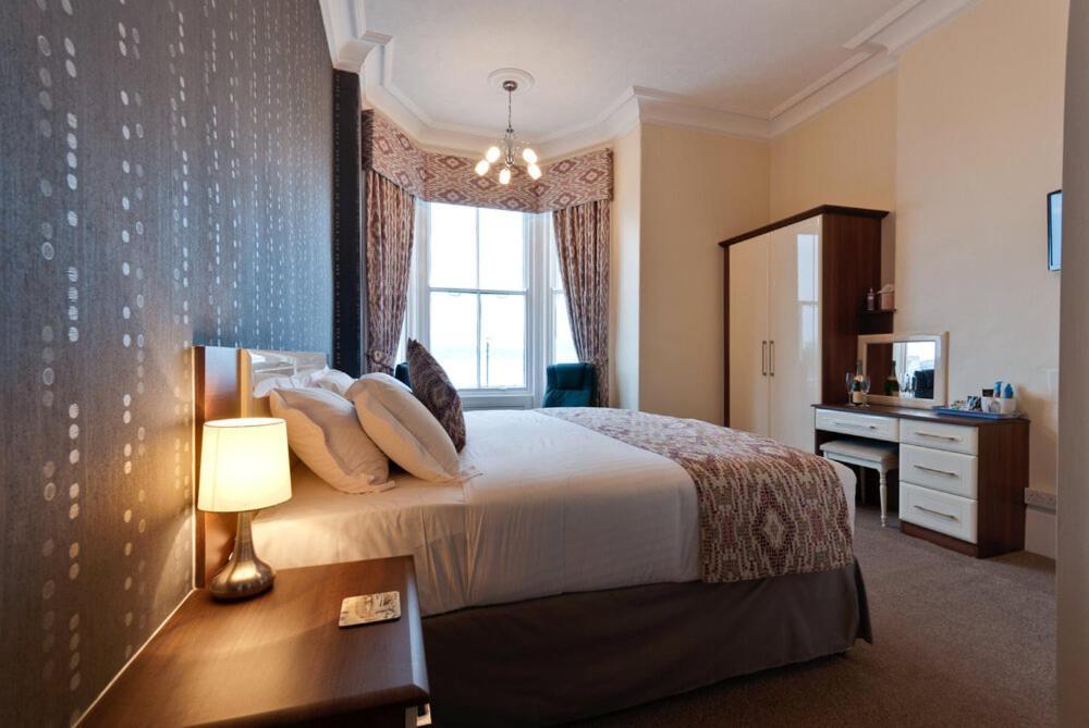 Lauriston & Lawton Court Hotel Llandudno Exterior photo